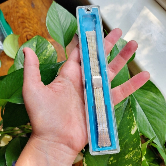 Vintage Silver & Gold Watchband - Picture 3 of 5